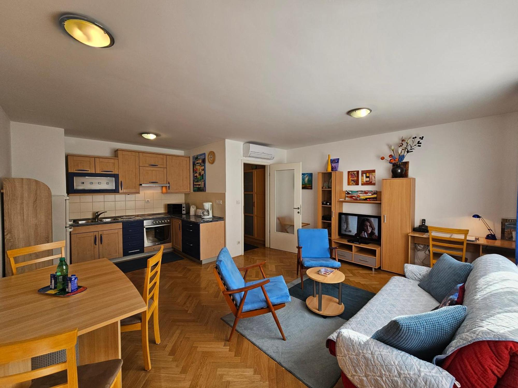 Apartment Irena Tour As 卢布尔雅那 外观 照片