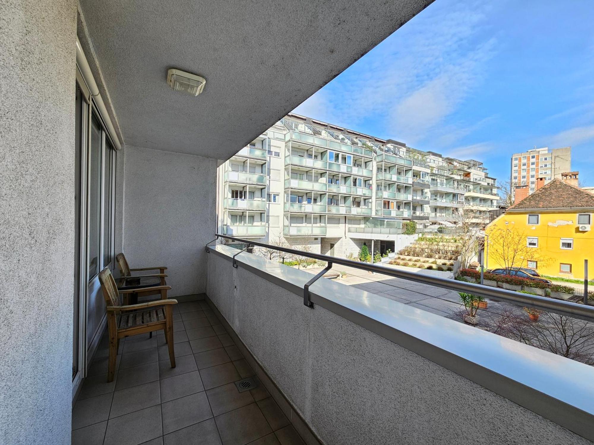 Apartment Irena Tour As 卢布尔雅那 外观 照片